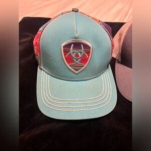 Cinch hat